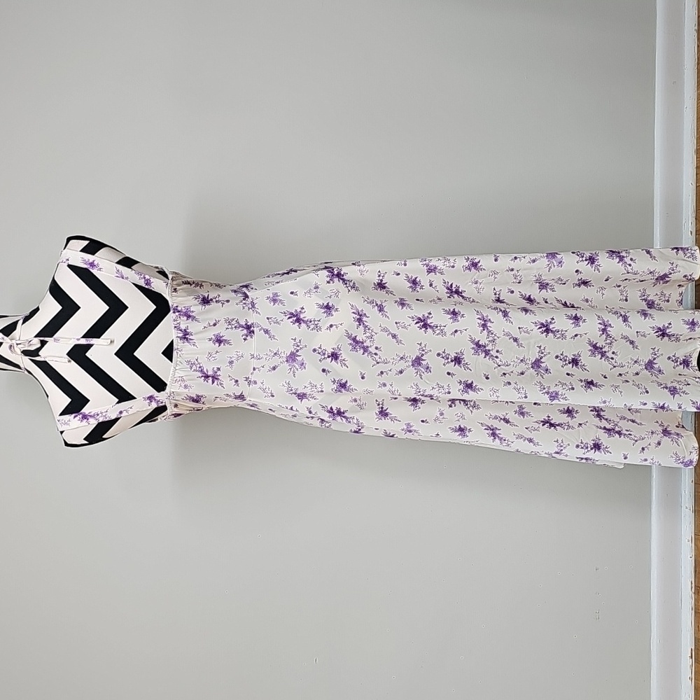Floral Purple & White Milk Maid Style Dress Corset & Front Front Slit Size L - Picture 3 of 11
